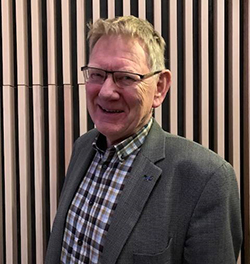 Molde byleksikon- ei gave til byen vår, Bjørn Austigard.